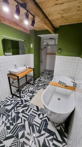 Sebastian`s stylish apartment in old town